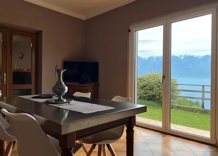 Villatullia Ferienhaus Mit Seesicht Gardasee