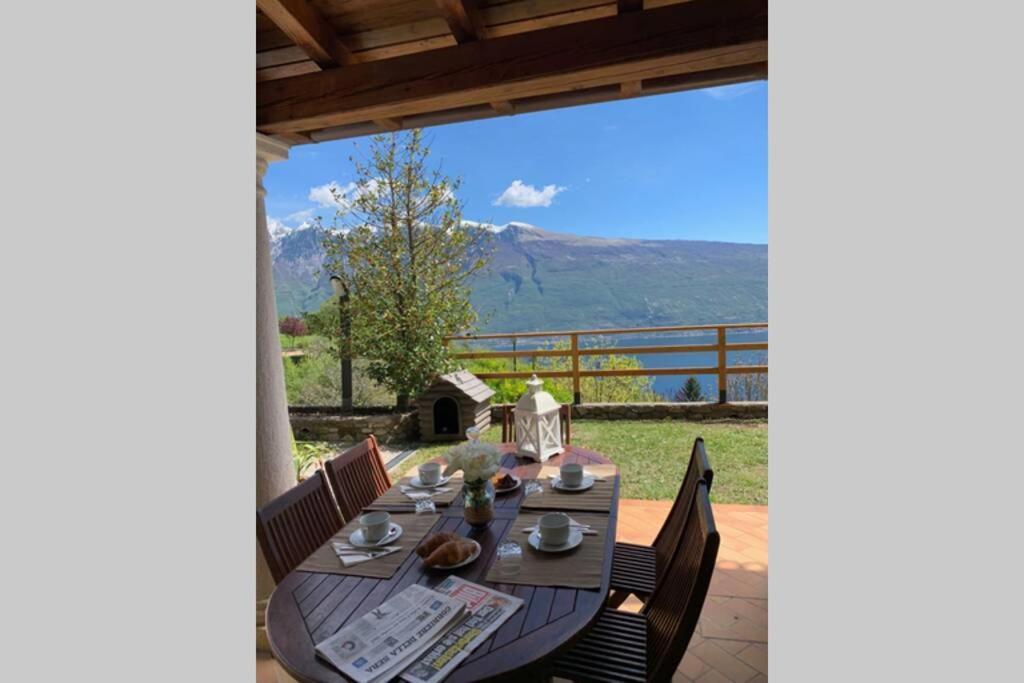 Villatullia Mit Seesicht Gardasee Holiday home *